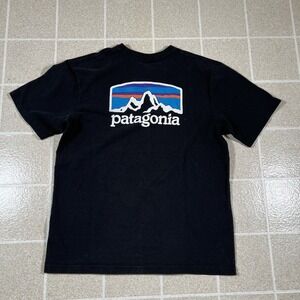 Patagonia Fitz Roy Horizons T-Shirt Men Medium Black SS Responsibili-Tee